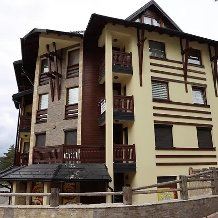 Svetogorska Apartment