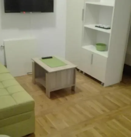 Svetogorska Apartment *